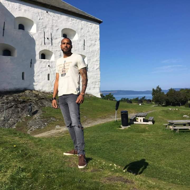 activism, Robert Gillan, Norway, krullmag