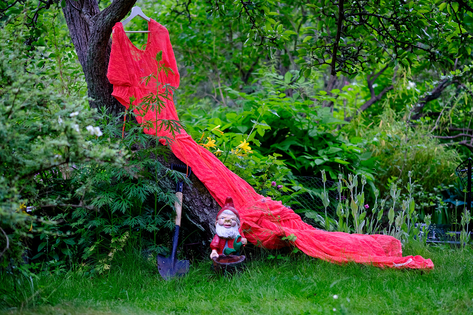 Gardening party, Krullmag, Lisa Helena Jacobsson dress