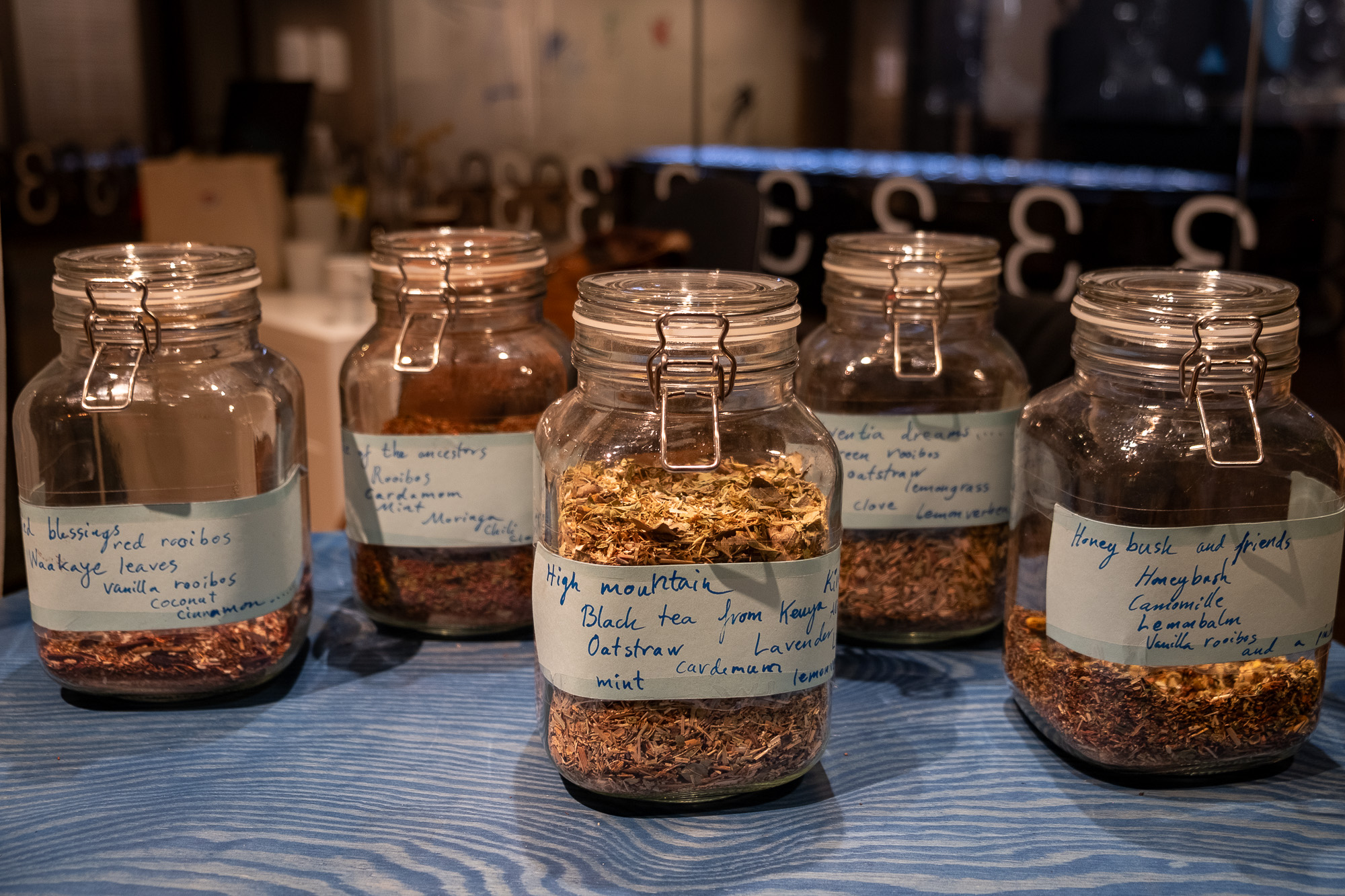 Krull magazine, tea in jars. Cecilia Germain